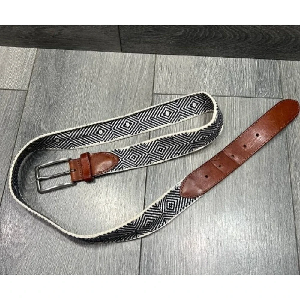 Peter Millar Italy made Belt Black White leather Geometric A006619